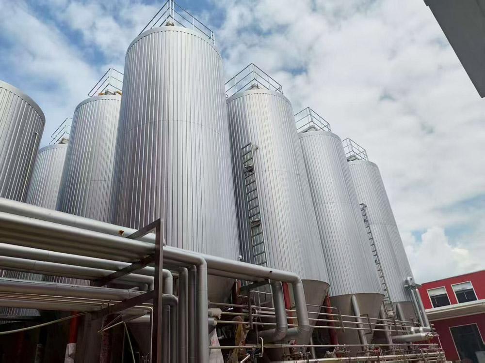 100 bbl Jacketed conical ferm